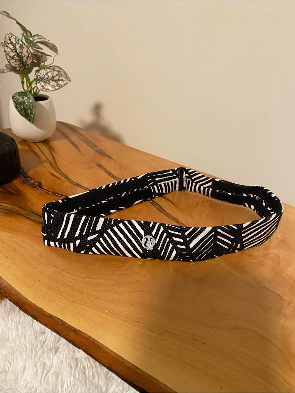 Lululemon headband